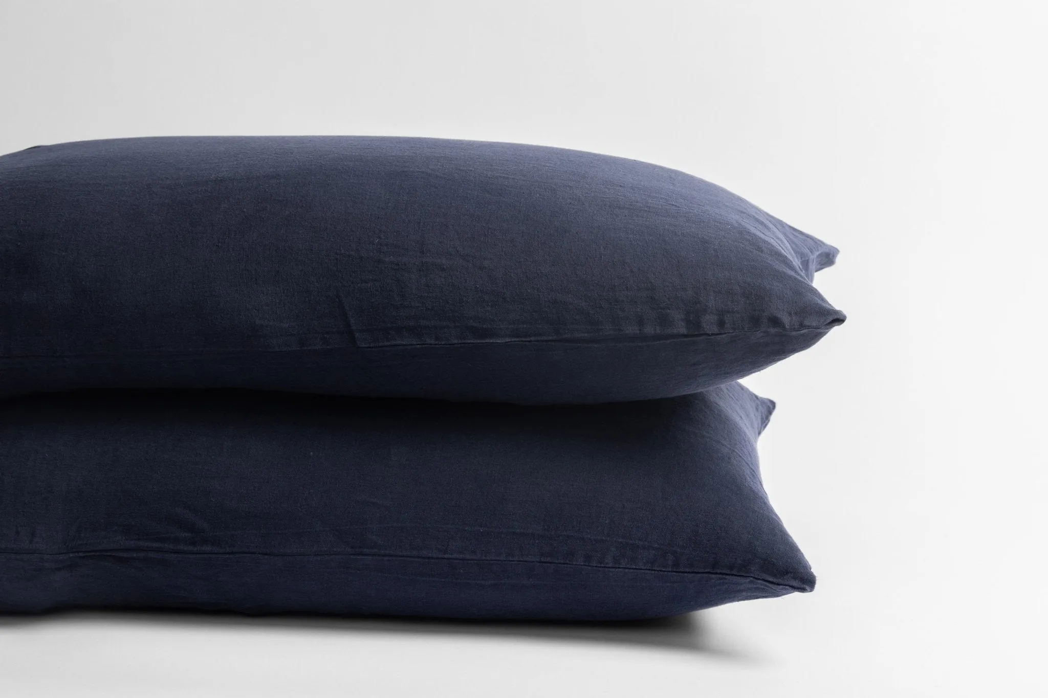 Airo Linen True Navy