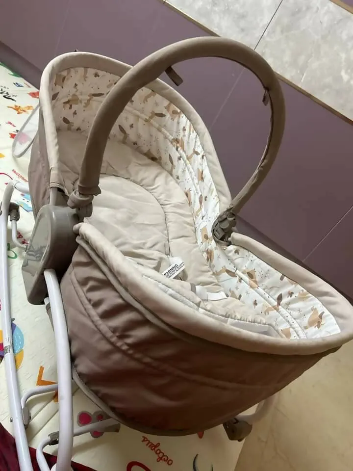 BABYHUG Opal 3 in 1 Rocker with Mosquito Net (Without Toys)