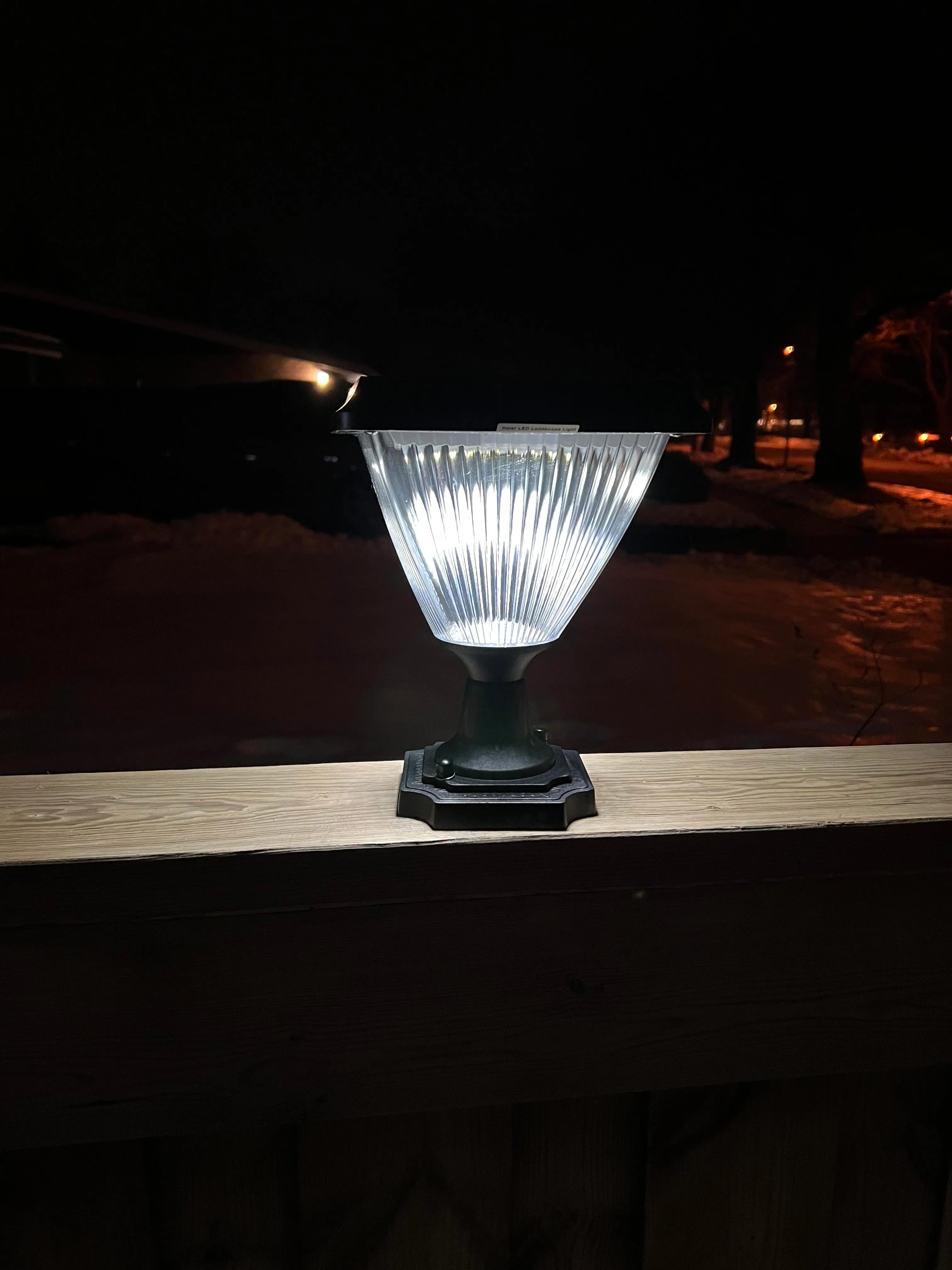 BigM Elegant Looking LED Solar Post Lights for Pillar Fence Post Top