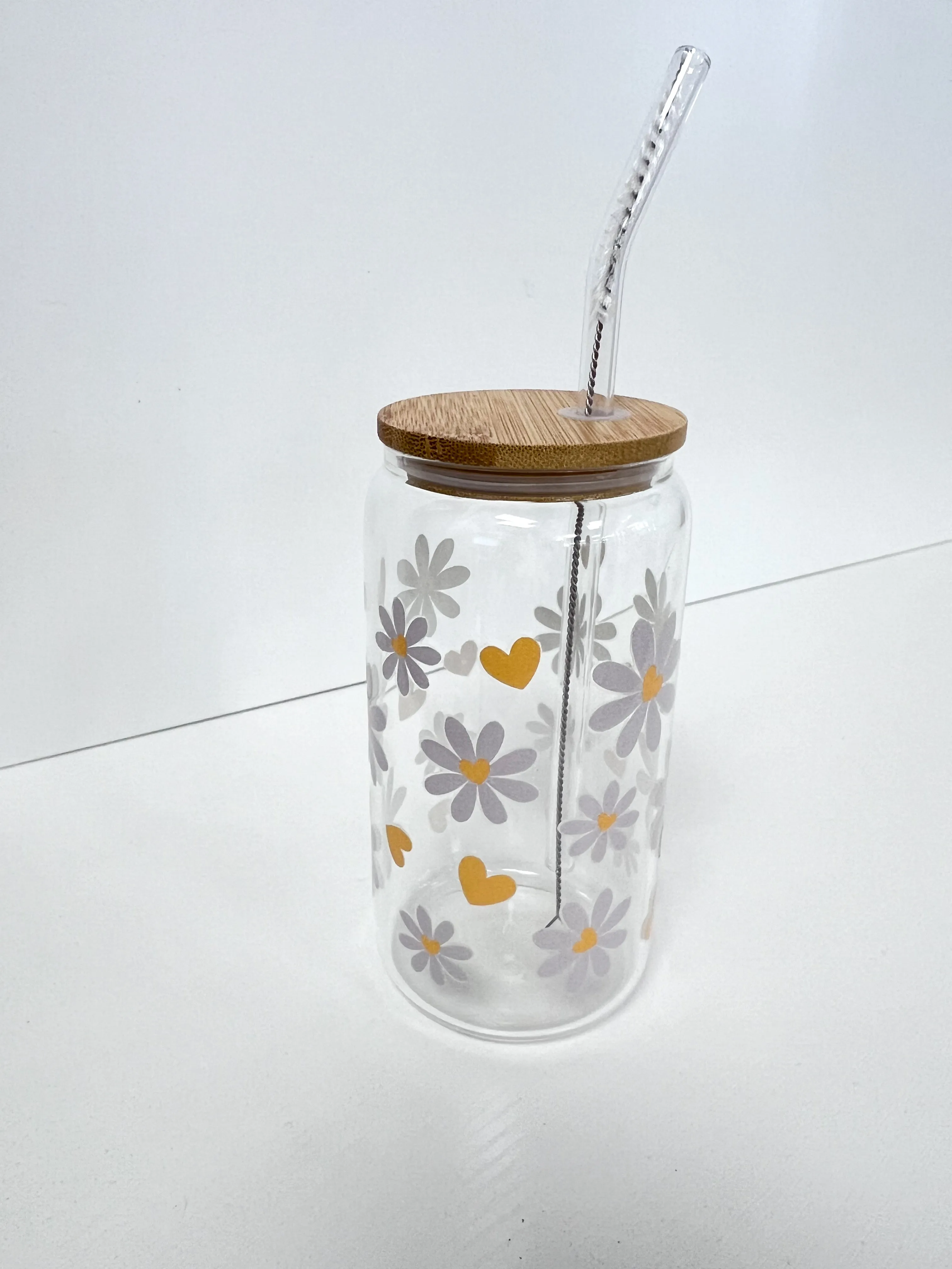 Drinking Glass 16 oz. - Yellow Heart Daisies