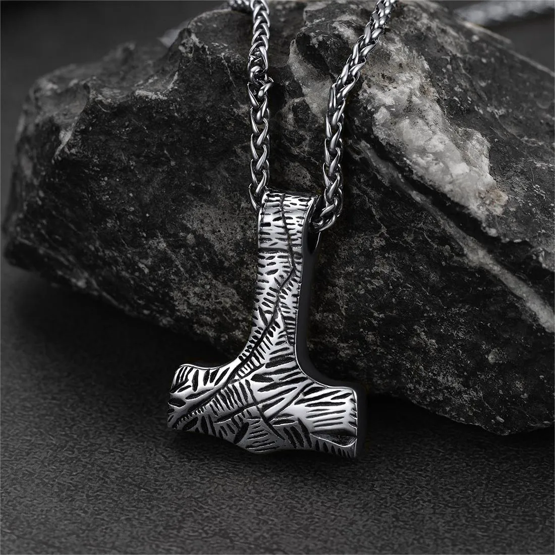 Flash Sale Viking Thor's Hammer Necklace Mjolnir Pendant For Men