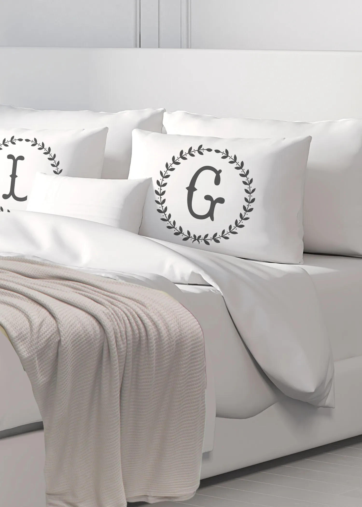 Initial "G" Luxury Bamboo Sateen Pillowcase