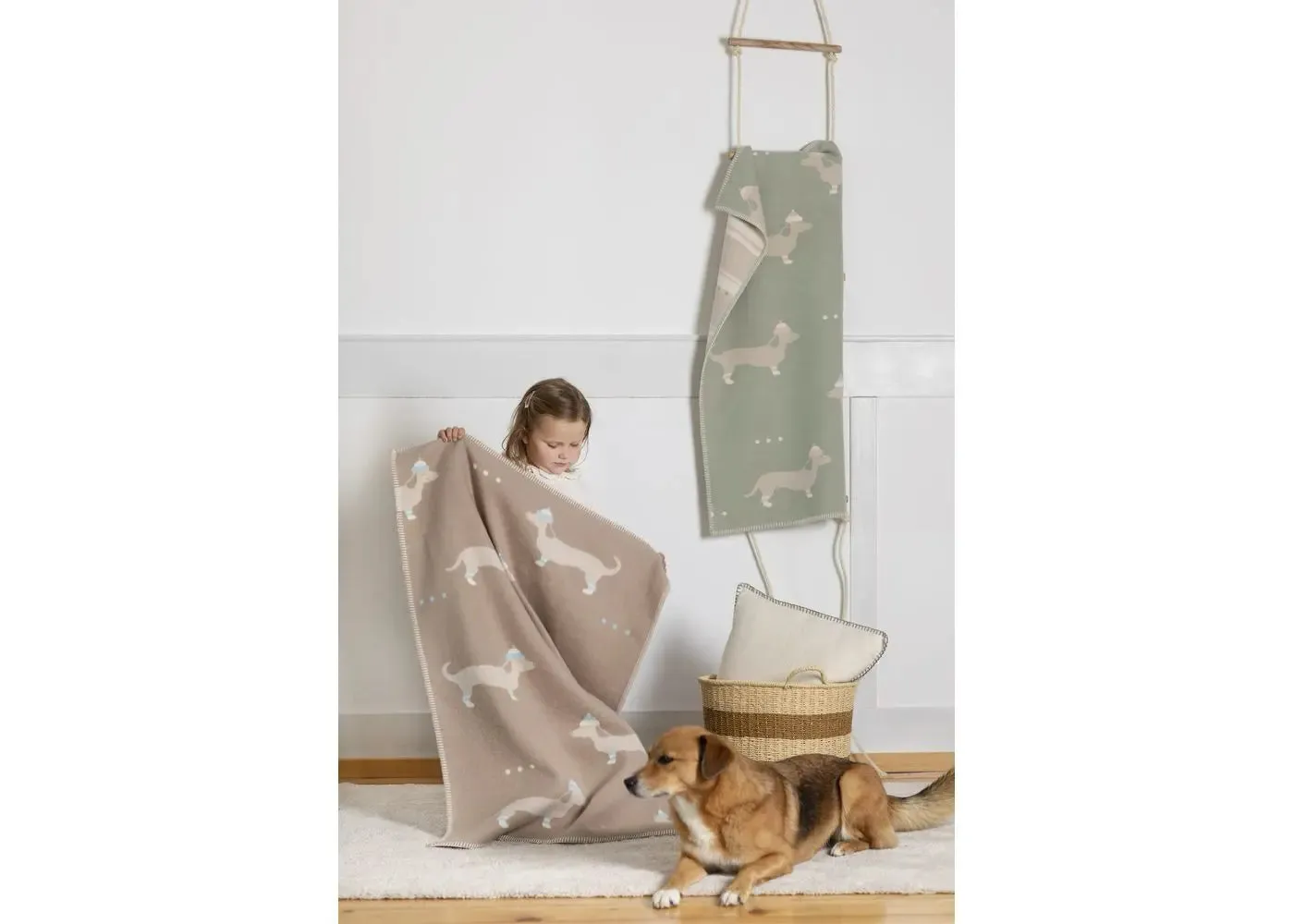 Lena Daschund 100% Organic Cotton Blanket - David Fussenegger