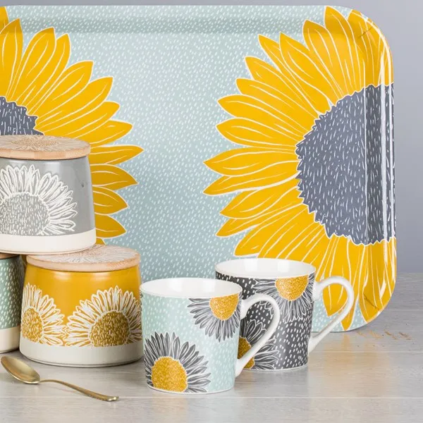 The English Tableware Company Artisan Yellow Flower Mug - Grey