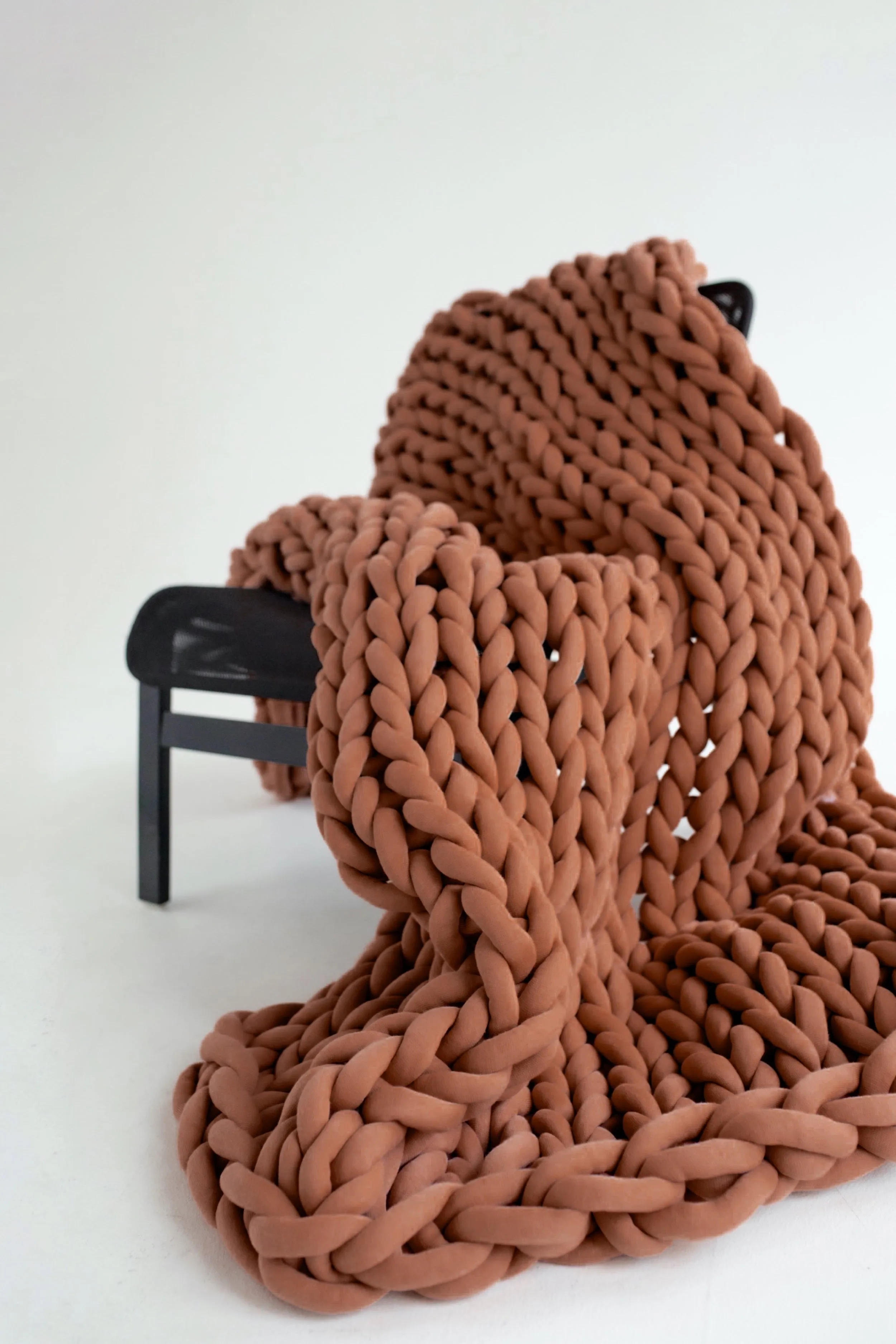 Tube yarn blanket, large throw blanket 50”x70” (130x170 cm)