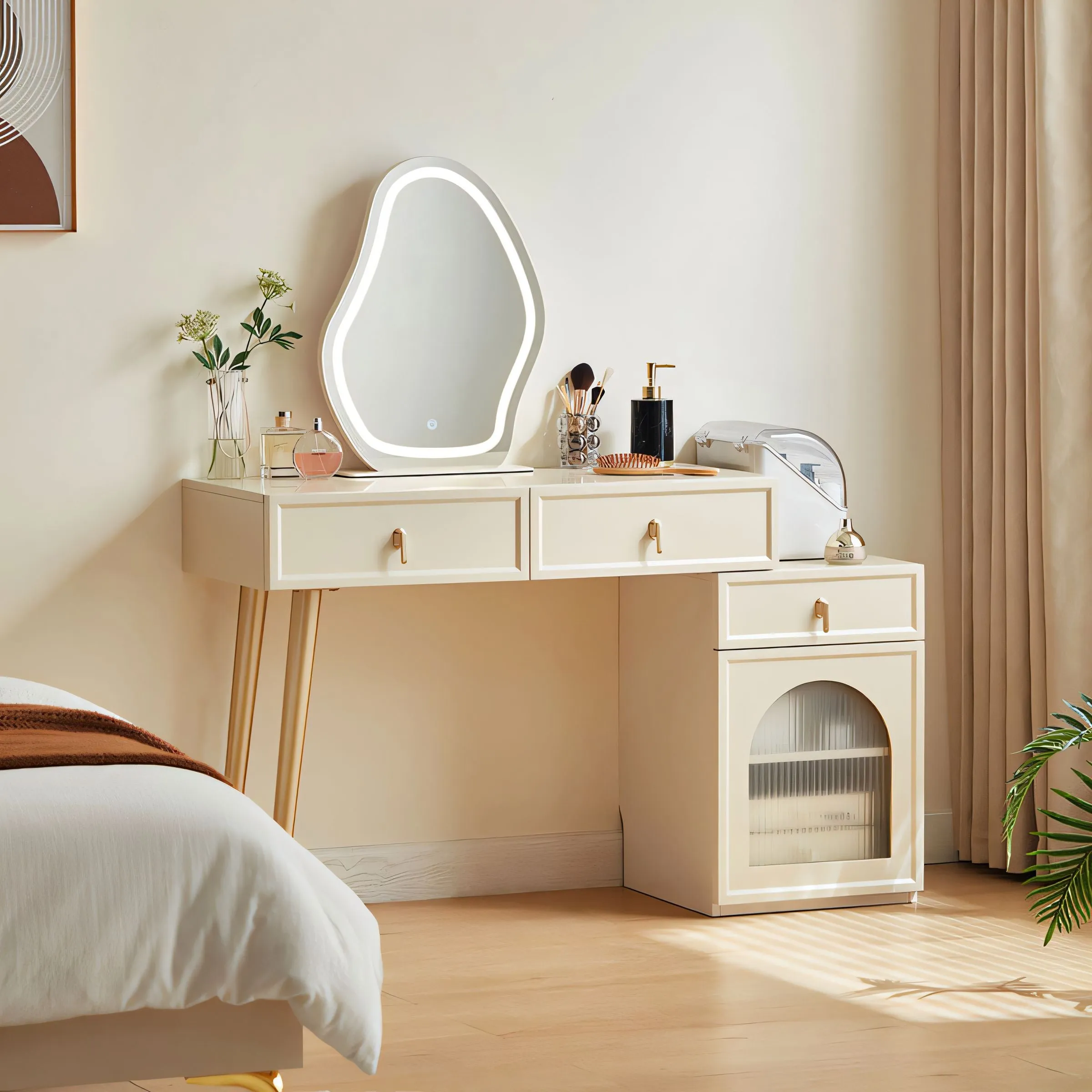 VIVIAN Extendable Vanity Desk